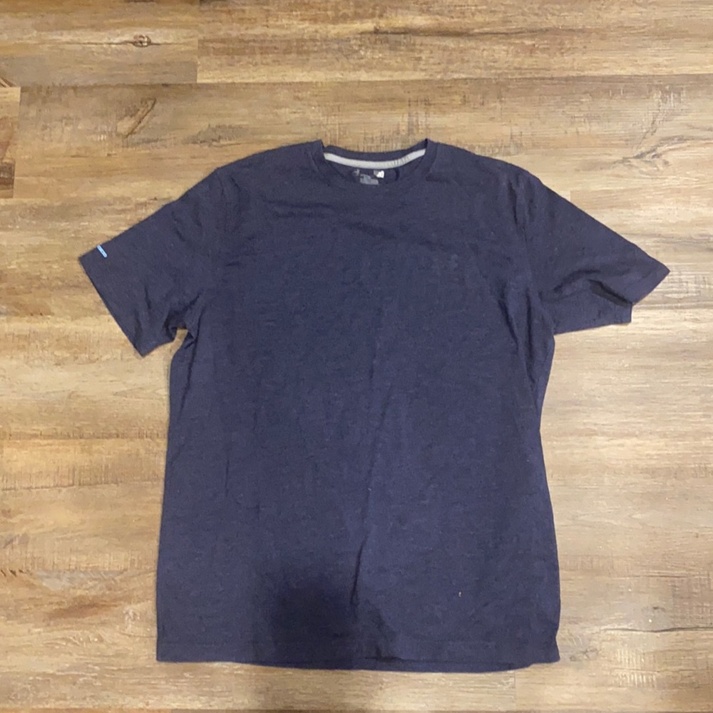 Men’s under armor t shirt